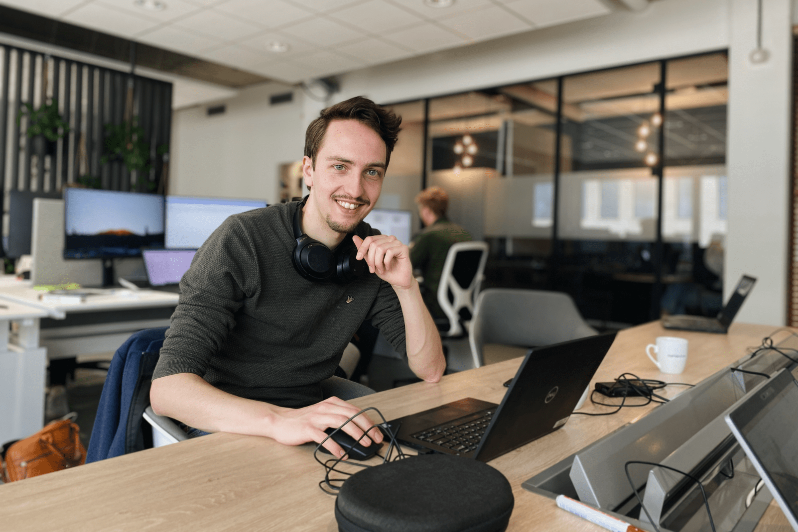 How Erik's Master in AI landed him a job as a devops engineer cover